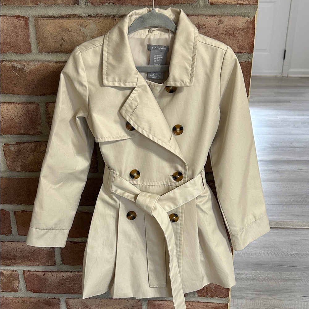 Tahari Cream Double-Breasted Trench Coat